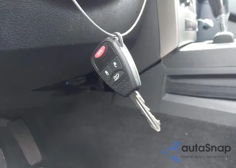 2012 Jeep Liberty Sport из США, поврежденный, VIN 1C4PJMAK8CW137899